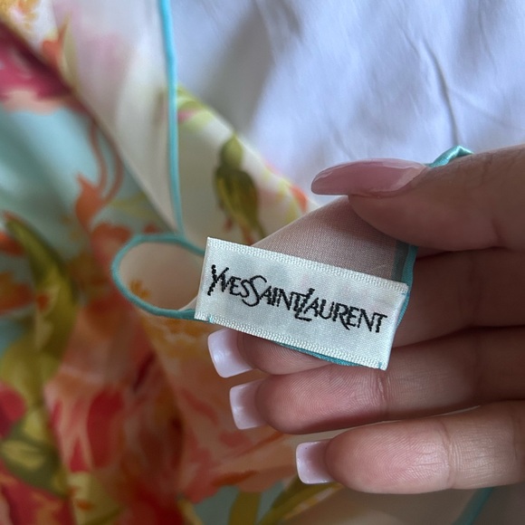 YSL Yves Saint Laurent Floral Silk Scarf 34" - Picture 9 of 9